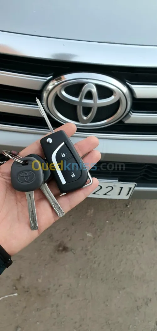 برمجة مفاتيح السيارات 