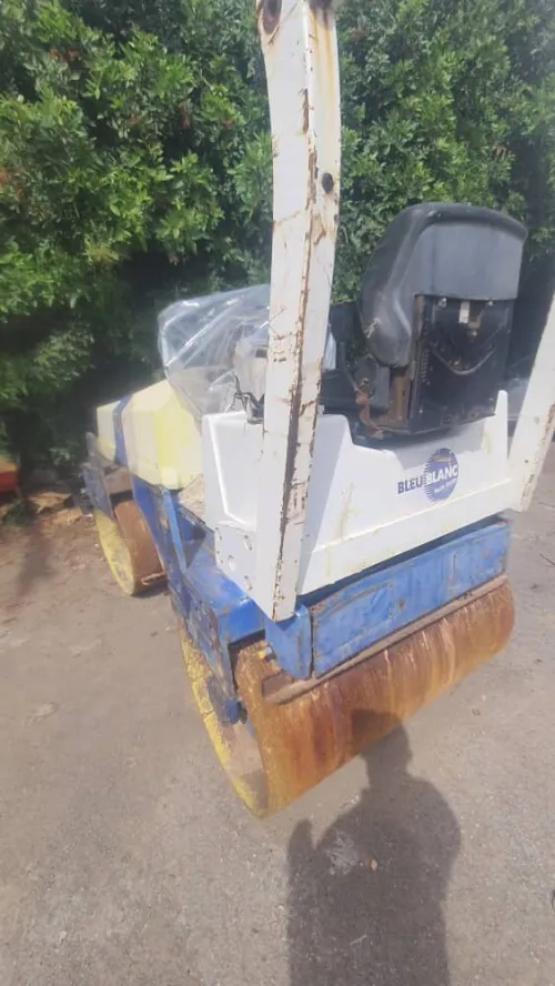 Dameusse.. rouleau de chanté compactage 