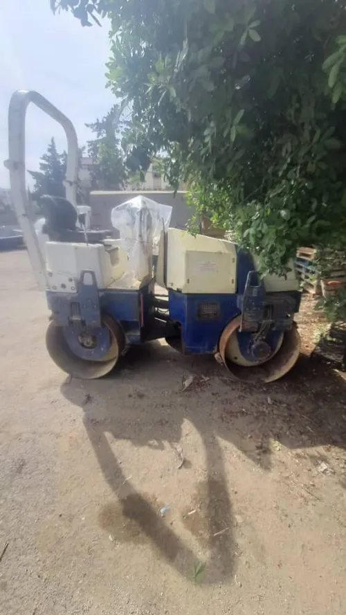 Dameusse.. rouleau de chanté compactage 