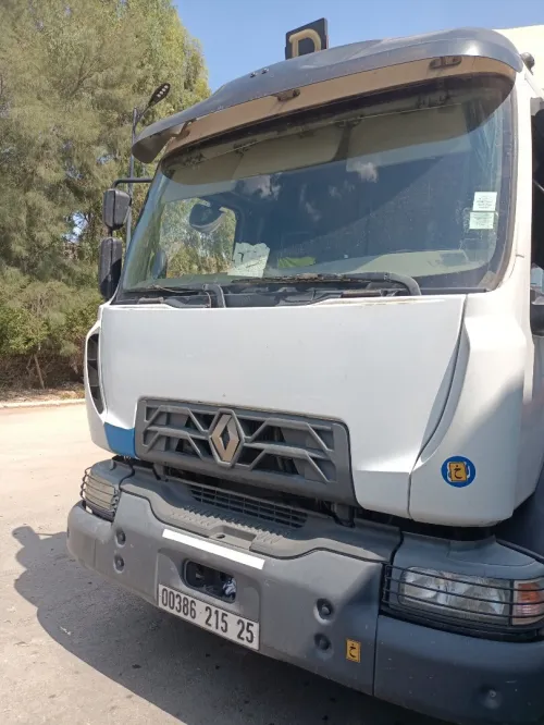 Renault Dxi 220 2015