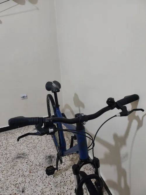 Vélo VTC b'twin Riversid 500 28" L