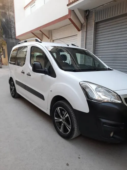 Peugeot Partner 2016 Tepee