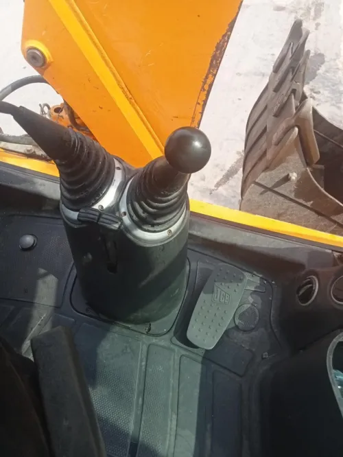 jcb 3cx 2010