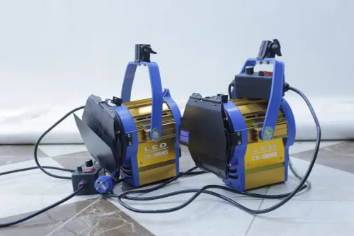 2 lumière continue professionnelle pour tournage cinéma led cd 1000ws 