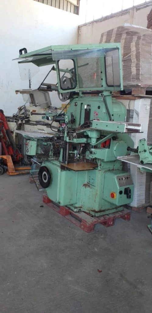 Machines ,conditionneuses sapal ,brûleurs, confiserie et divers 