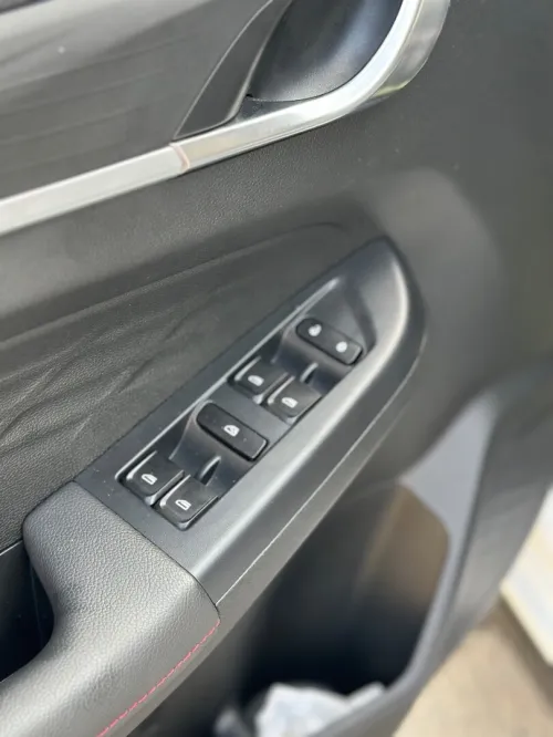 Geely GX3 PRO  2025 Livan avec DachCam