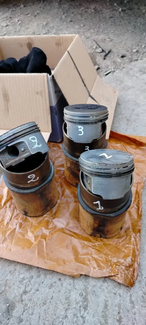 chemises et pistons 207 ess