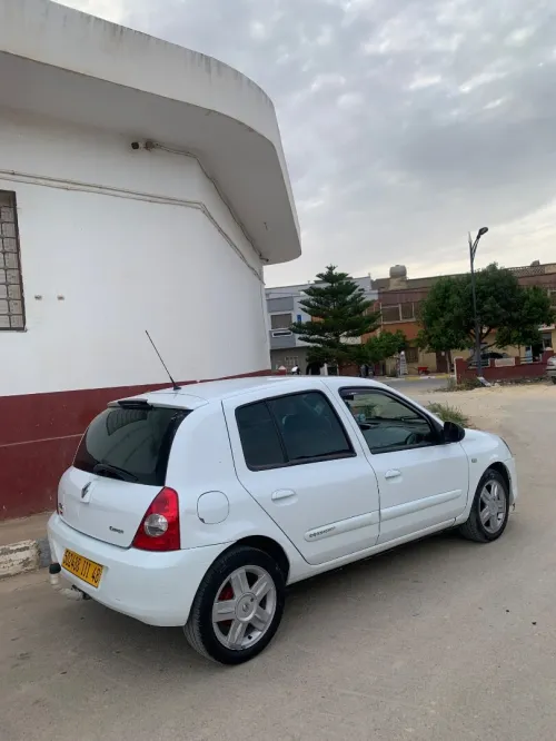 Renault Clio Campus 2011 Bye bye