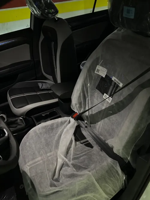 Volkswagen T-Cross 2025 R-line