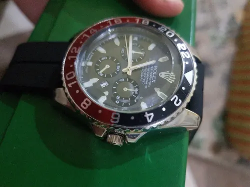 ساعات ROLEX للبيع