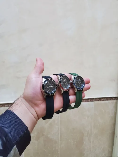 ساعات ROLEX للبيع