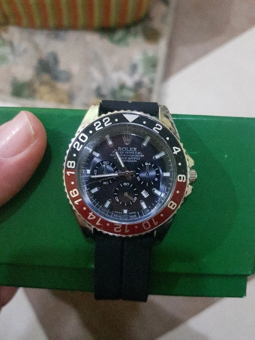 ساعات ROLEX للبيع