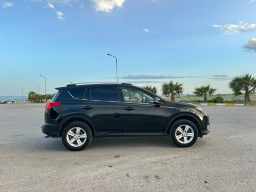 Toyota RAV4 2013 Dynamique