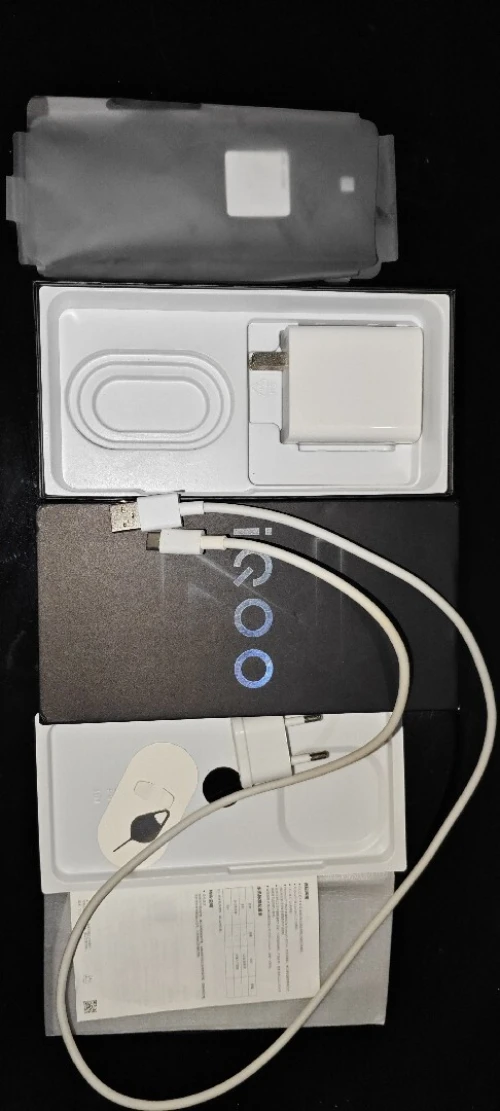 Vivo IQOO Z9 turbo
