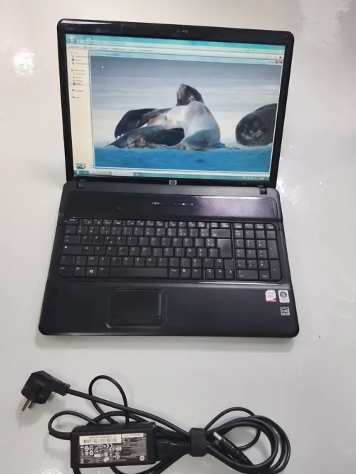 Laptop HP,  core 02 duo,  320 Go HDD,  04 Go de RAM,