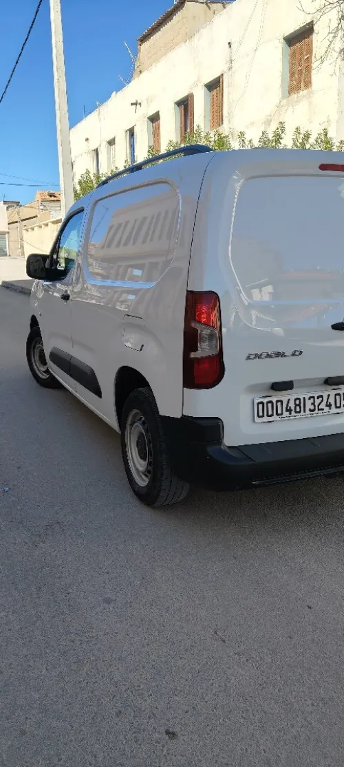 Fiat Doblo 2024 Italie