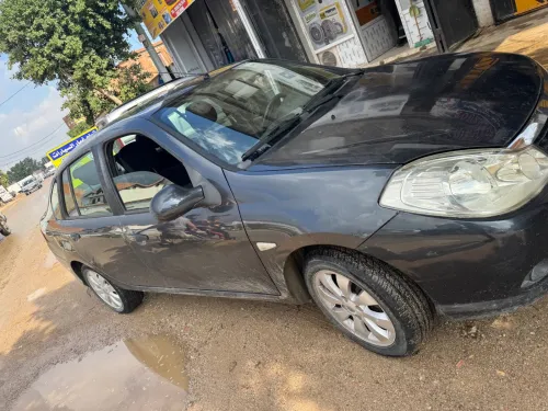 Renault Symbol 2010 ماشي 51 ألف ريال