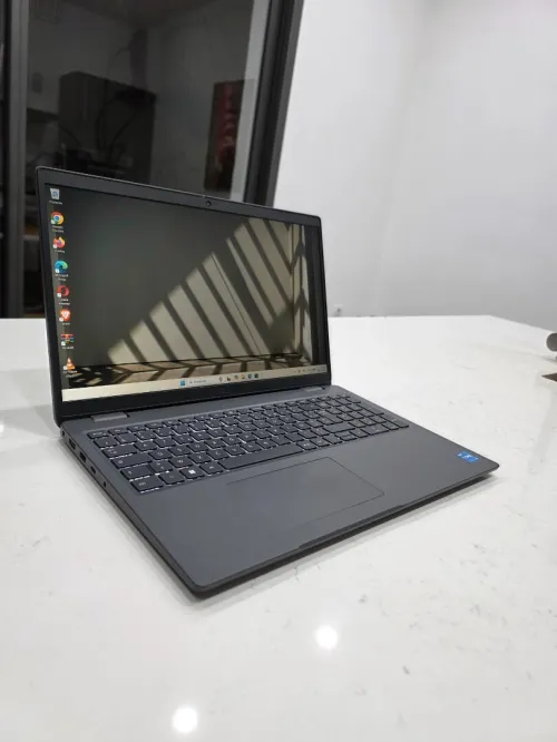 Dell Lattitude i5 13th Gen 15.6"pouces