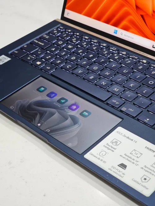 Asus Zenbook i5 10th gen 14"p ScreenPad