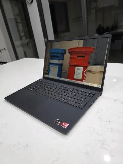 Dell vostro Ryzen 5 series 3000 15.6"p