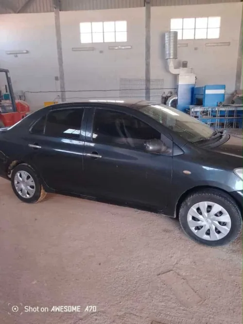 Toyota Yaris Sedan 2009 Yaris Sedan