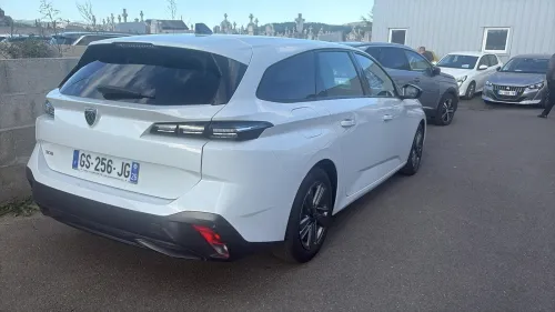 Peugeot 308 2023 Active Pack 