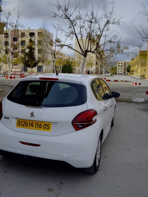 Peugeot 208 2016 Active Facelift