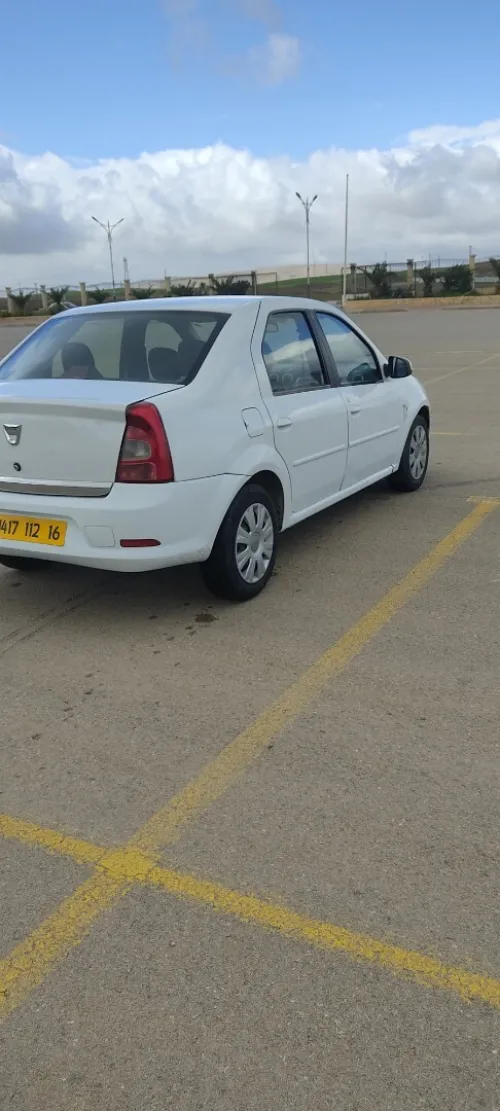 Dacia Logan 2012 