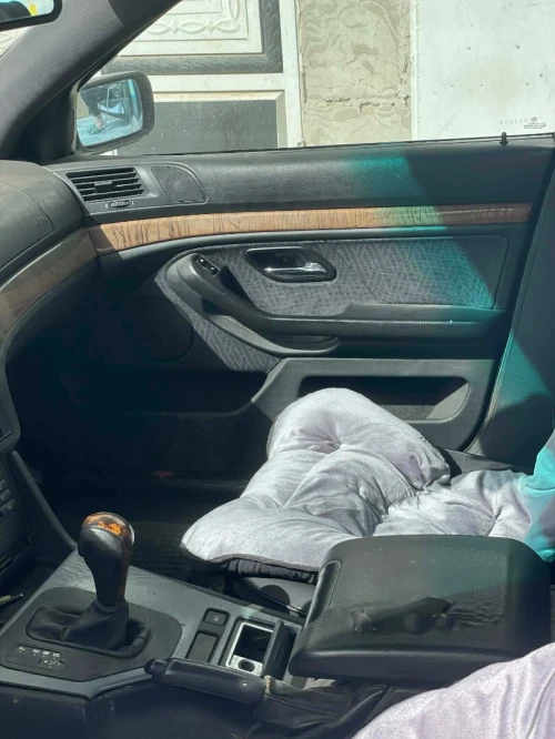 BMW Série 5 2001 