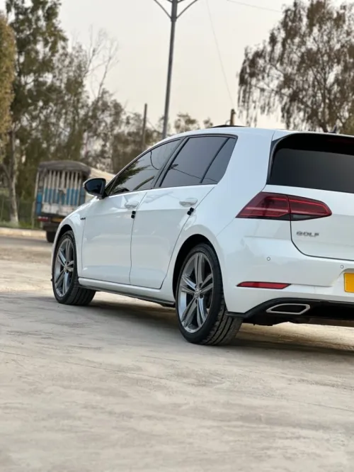 Volkswagen Golf 7 2019 R-Line