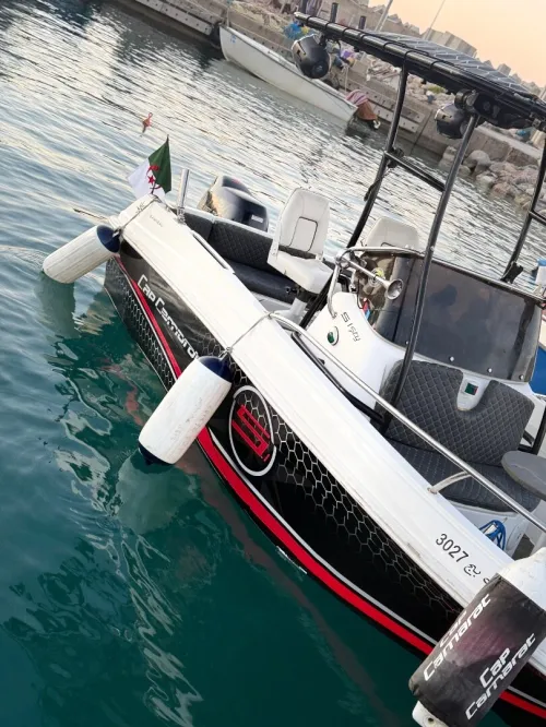 Bateaux cap camarat 5,1 moter df140 suzuki 2013 machi 280h