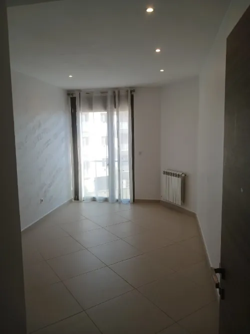 Location Appartement F4 Alger Hydra