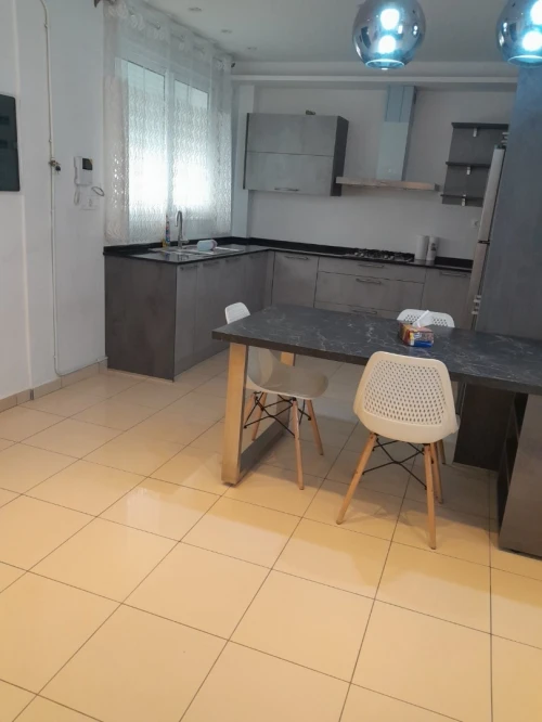 Location Appartement F3 Alger Hydra