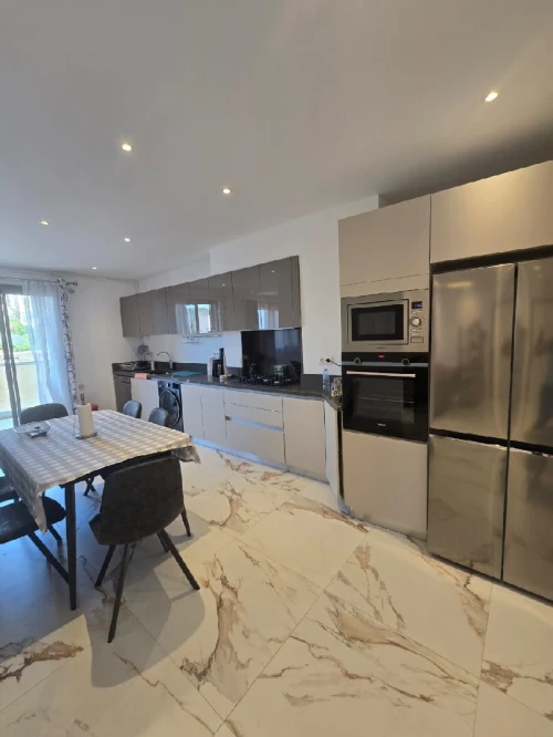 Location Appartement F4 Alger Hydra