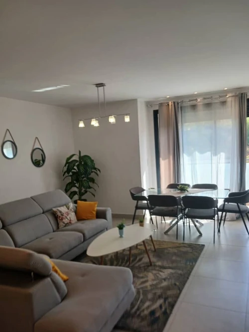 Location Appartement F4 Alger Hydra