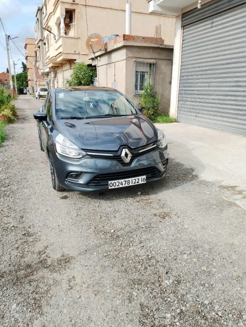 Renault Clio 4 2022 Limited 2