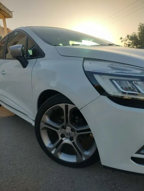 Renault Clio 4 2019 GT Line +