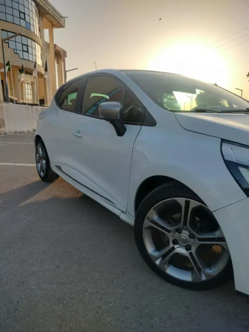 Renault Clio 4 2019 GT Line +