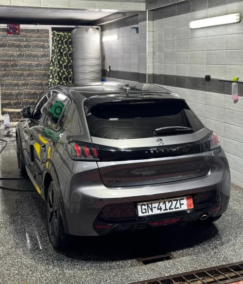 Peugeot 208 2023 GT