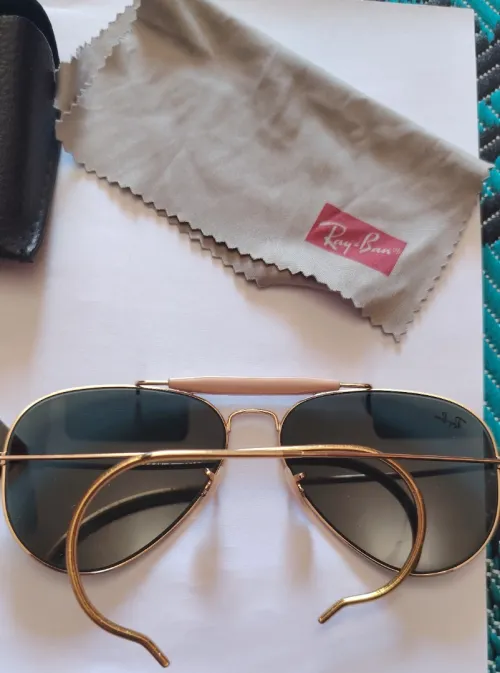 Ray-ban