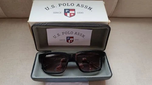 Lunettes soleil US Polo
