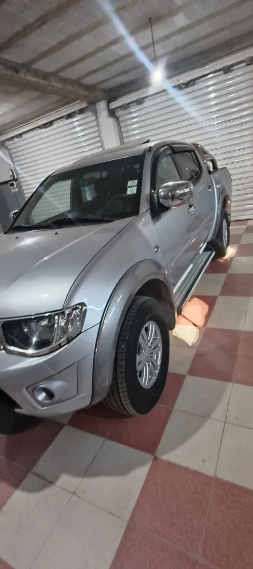 Mitsubishi L200 2013 Doube cabine Evolution