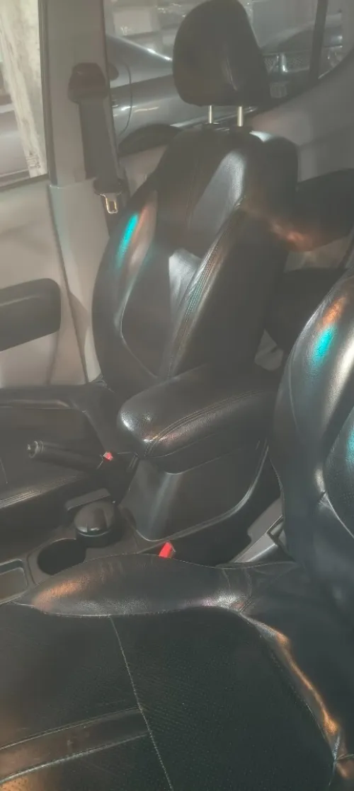 Mitsubishi L200 2013 Doube cabine Evolution