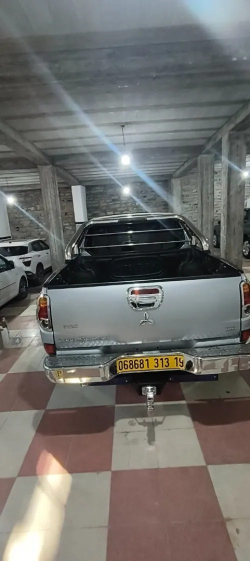 Mitsubishi L200 2013 Doube cabine Evolution
