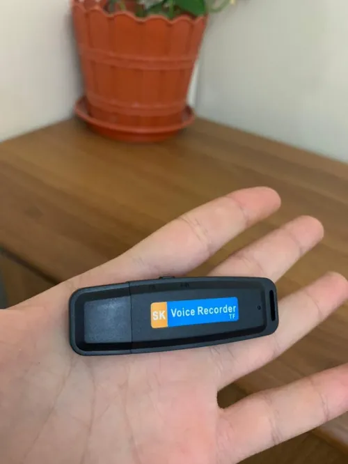 Enregistreur Vocal USB Léger, discret et efficace !