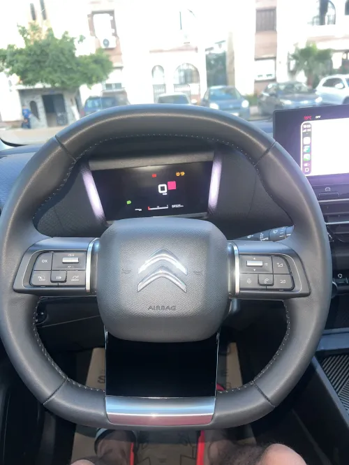 Citroen C4 shine 2023 Finition max