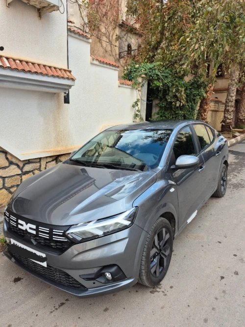 Dacia Logan 2025 Extrême