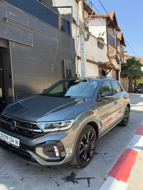Volkswagen T-Roc 2024 R-Line 
