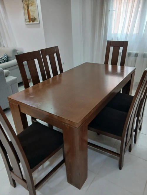 Table salon