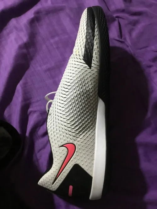 حذاء رياضي أصلي Nike